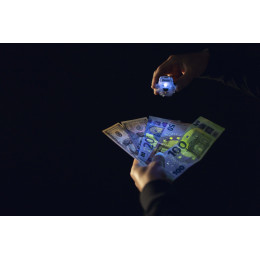 Armytek Crystal WUV (Grey Onyx)