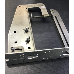 Универсальная Струбцина для крепления датчика эхолота быстросъемная из нержавеющей стали