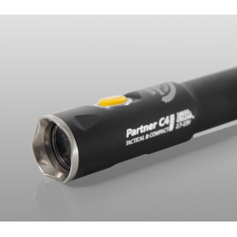 Тактический фонарь Armytek Partner C4 Pro