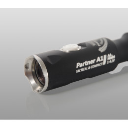 Тактический фонарь Armytek Partner A1 Pro (тёплый свет)