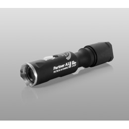 Тактический фонарь Armytek Partner A1 Pro (тёплый свет)