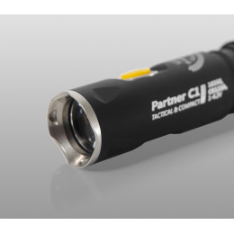 Тактический фонарь Armytek Partner C1 Pro (тёплый свет)