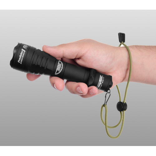 Тактический фонарь Armytek Predator Pro (тёплый свет)