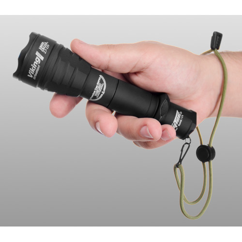 Тактический фонарь Armytek Viking Pro