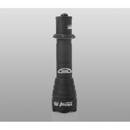 Тактический фонарь Armytek Viking Pro (тёплый свет)