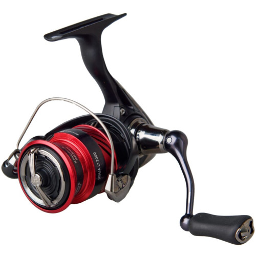 Катушка безынерц. Daiwa 23 NINJA LT2000