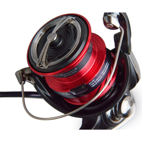 Катушка безынерц. Daiwa 23 NINJA LT4000-C