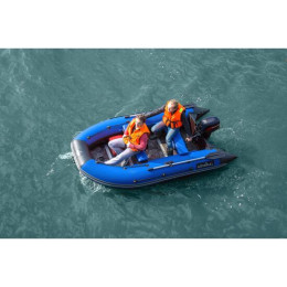 Надувная лодка Адмирал 330 Comfort