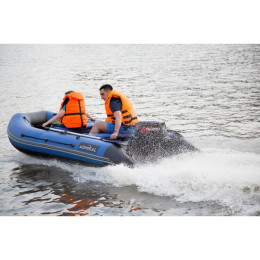 Надувная лодка Адмирал 330 Comfort