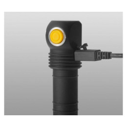 Фонарь Armytek Elf C2 Micro-USB Теплый свет
