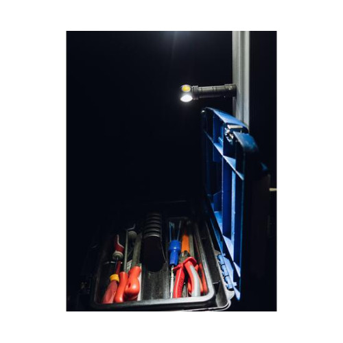 Фонарь Armytek Wizard C2 Magnet USB+18650 / 1120 лм / TIR 70°:120° Теплый свет.