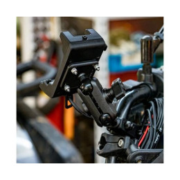 Крепление для навигаторов Garmin Montana 700/750 с питанием и аудио