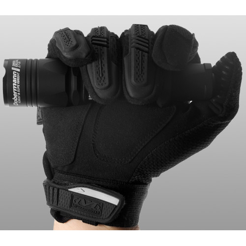 Armytek Dobermann Pro XHP35 HI White