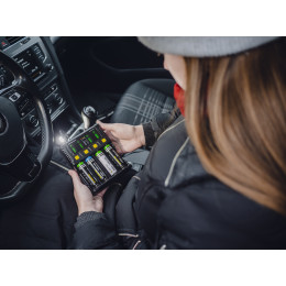 Armytek Uni C4 Plug Type C