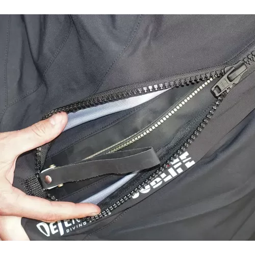 Гидрокостюм сухого типа Defender Kevlar